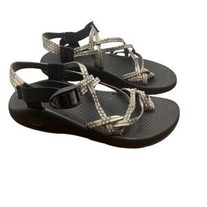 Chaco‎ Women's Sandals in Black and Cream size 10